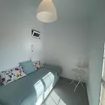 Casa Haeggstroem بيت للعطل
